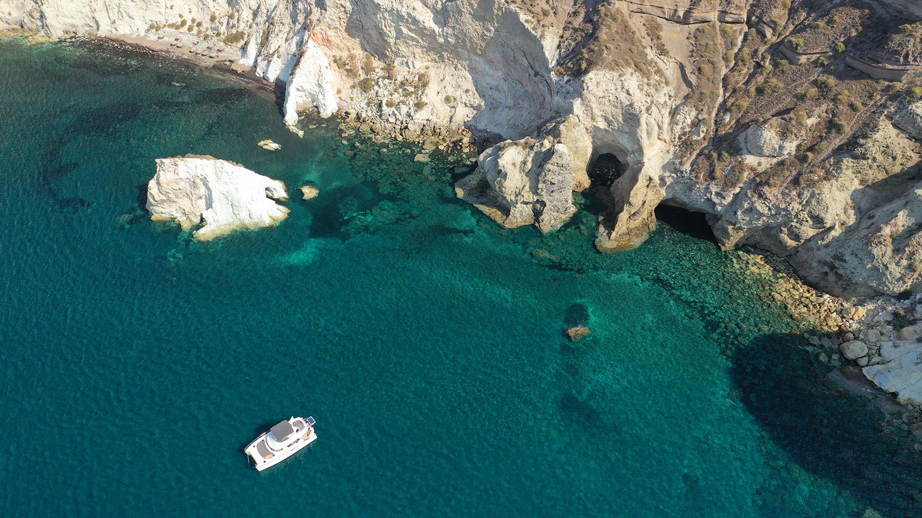 calm collection sailing santorini 11